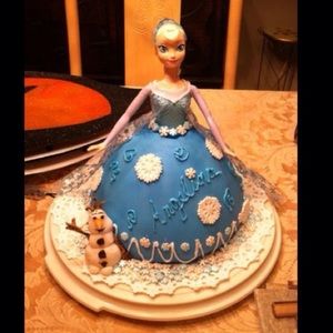 Wilton princess cake mold